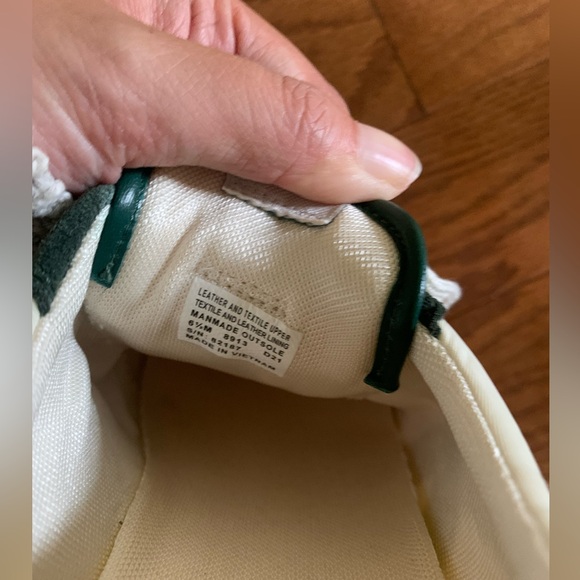 Tory Burch Hank Suede Sneakers Lace Up Ivory and Green Womens Size 6.5 NIB - Picture 7 of 12